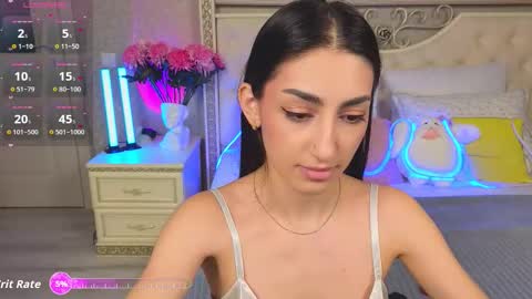 Lina Robbins  online show from February 17, 10:38 pm