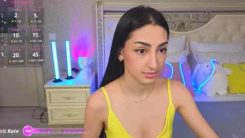 Lina Robbins  online show from March 13, 12:39 am