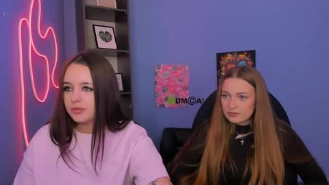 Snapshot of linaa_dolly chatting on May 13, 11:29 am linaa_dolly online show from May 13, 11:29 am