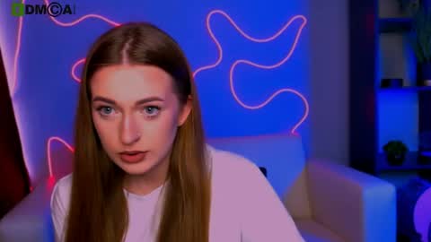 linaa_dolly online show from May 19, 11:05 am