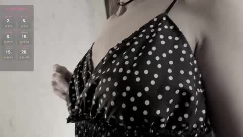 Lina online show from September 27, 4:01 pm