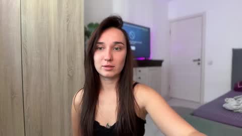 Snapshot of linabbb chatting on September 15, 8:47 am Lina online show from September 15, 8:47 am