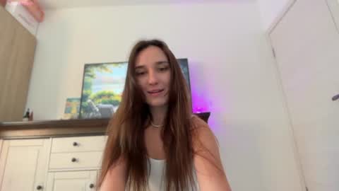 Snapshot of linabbb chatting on June 23, 9:40 am Lina online show from June 23, 9:40 am