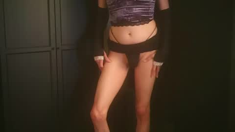 Snapshot of linaerotica chatting on May 30, 6:21 am Lina online show from May 30, 6:21 am
