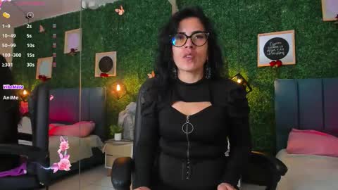 Lina  online show from November 15, 11:40 am