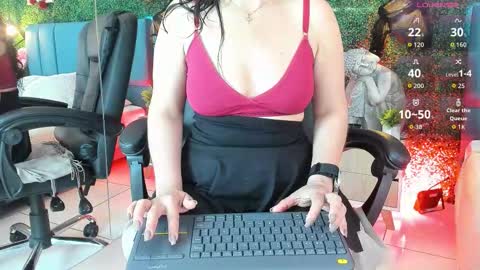 Lina  online show from January 17, 11:26 am