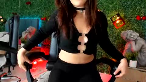 Lina  online show from July 6, 11:18 am