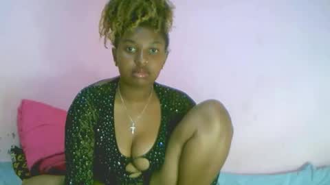 Snapshot of linah1123 chatting on October 2, 11:17 am linah1123 online show from October 2, 11:17 am