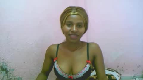 linah1123 online show from January 7, 1:57 pm