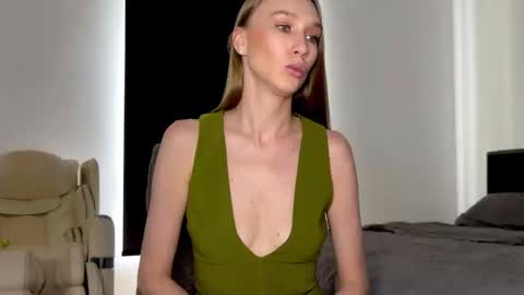 Lina online show from February 11, 7:35 am