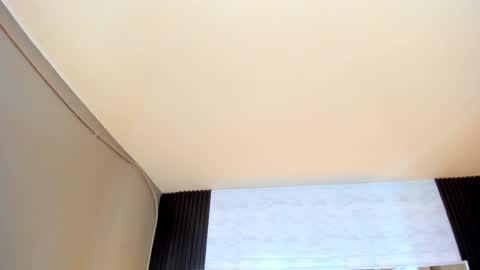  Linda  online show from December 2, 6:36 pm