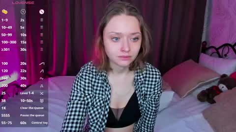 Snapshot of linda__bryant chatting on January 10, 1:10 am Linda GMT2 Mon Tu Fri Sa Su 0300am-1000 am online show from January 10, 1:10 am