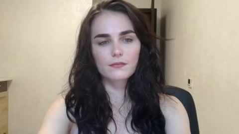 Linda online show from November 5, 8:20 pm