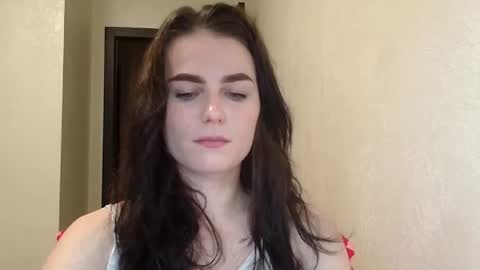 Linda online show from February 1, 7:34 pm