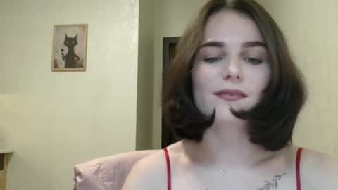 Linda online show from May 12, 7:11 pm