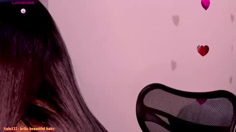 Snapshot of linda_alana chatting on March 8, 12:55 am Alana online show from March 8, 12:55 am