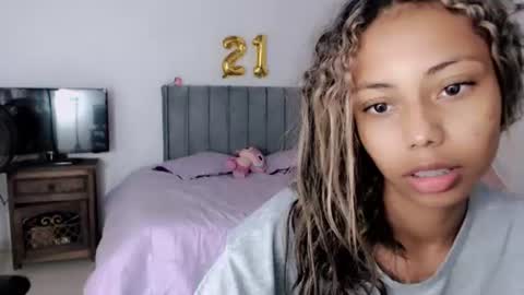 Snapshot of linda_brown_1 chatting on June 13, 12:03 pm linda brown online show from June 13, 12:03 pm