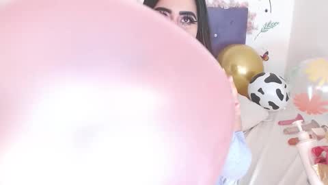 Snapshot of linda_jay_ chatting on March 15, 2:06 am Linda online show from March 15, 2:06 am