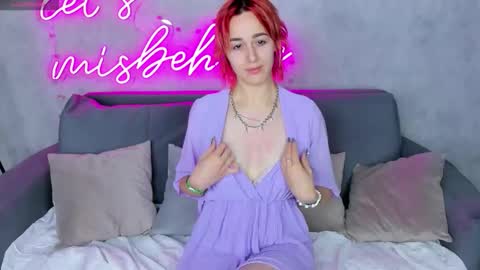 Linda online show from December 3, 7:38 am