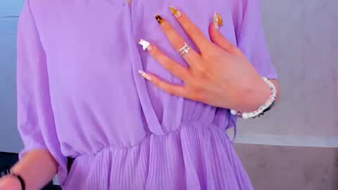 Linda online show from February 19, 7:48 am