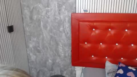 Linda online show from December 14, 12:21 pm