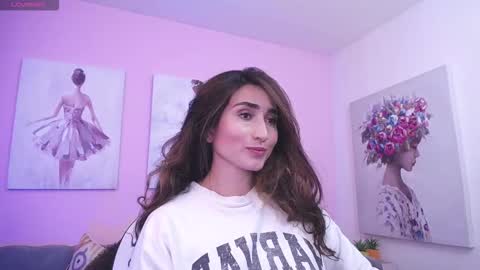 Snapshot of linda_morgan1 chatting on October 6, 12:13 pm Maria Paula online show from October 6, 12:13 pm