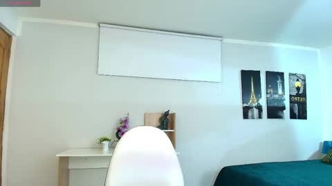 Snapshot of linda_morgan1 chatting on May 11, 12:22 pm Maria Paula online show from May 11, 12:22 pm