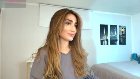 Snapshot of linda_morgan1 chatting on May 24, 12:21 pm Maria Paula online show from May 24, 12:21 pm