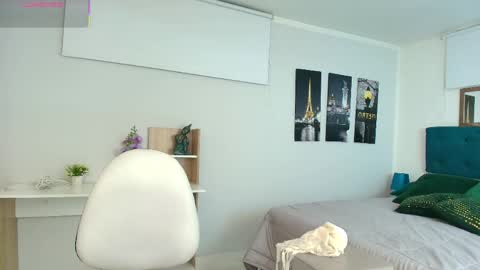 Snapshot of linda_morgan1 chatting on June 3, 12:19 pm Maria Paula online show from June 3, 12:19 pm