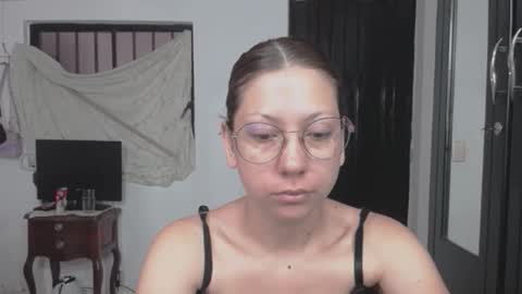 naomi online show from February 22, 1:42 pm