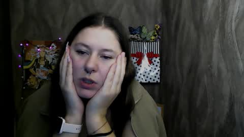 Linda online show from November 15, 2:09 am