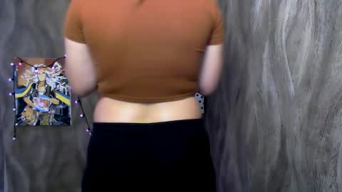 Linda online show from December 16, 2:33 pm