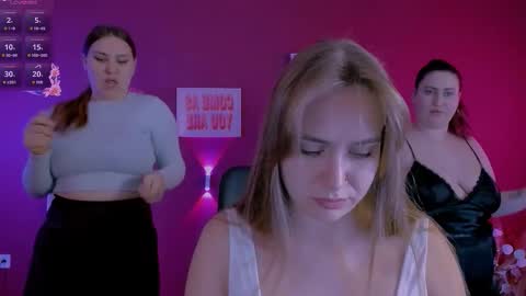 linda_save online show from March 7, 8:17 pm