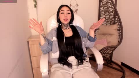 linda miller online show from January 17, 1:57 am