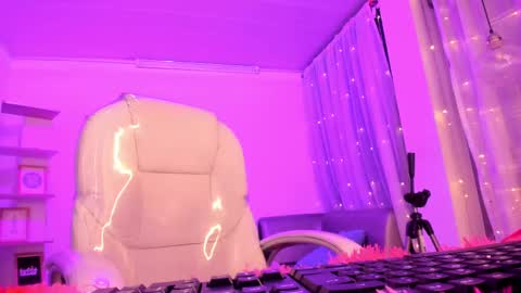 linda miller online show from March 11, 5:27 am