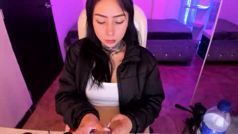 linda miller online show from October 13, 8:31 pm