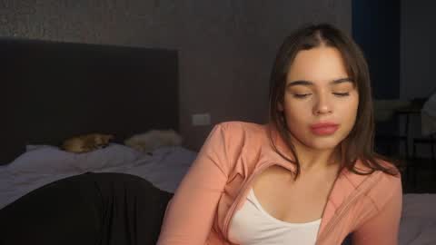 Snapshot of lindaaii chatting on May 22, 1:50 pm Linda online show from May 22, 1:50 pm