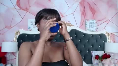 lindabree334458 online show from March 15, 1:06 pm