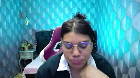    online show from December 27, 3:31 am