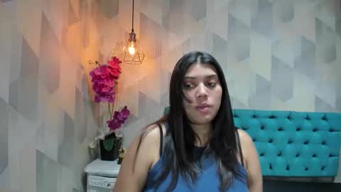 Snapshot of lindabreexlove chatting on May 31, 3:52 pm online show from May 31, 3:52 pm