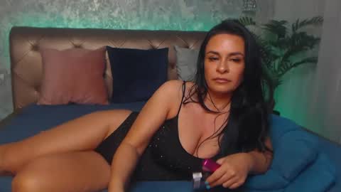 Snapshot of lindacarter9 chatting on June 23, 1:36 am Linda online show from June 23, 1:36 am