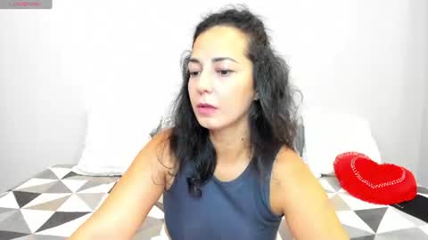 Linda online show from August 2, 1:26 am