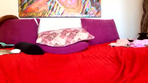 Linda online show from June 27, 6:18 am
