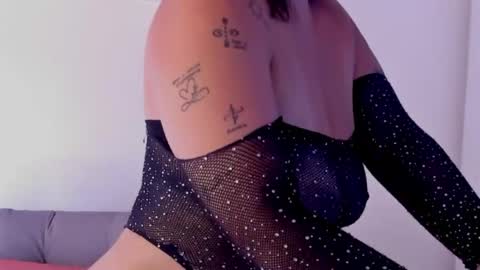 Snapshot of lindsay_sexxxy chatting on May 27, 3:31 pm ISSABELLA online show from May 27, 3:31 pm