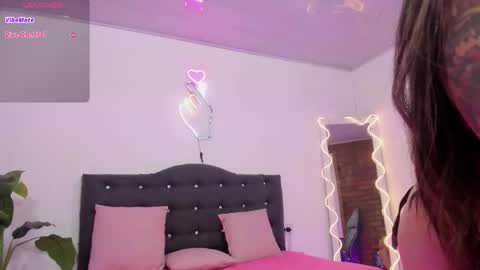 Linda  online show from March 12, 4:18 am