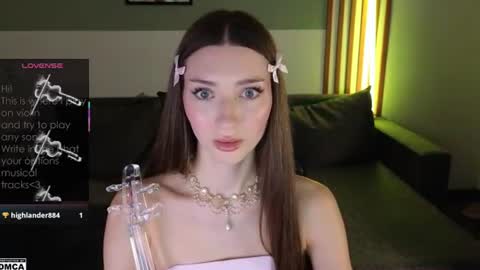 Lindsey online show from June 26, 9:52 pm
