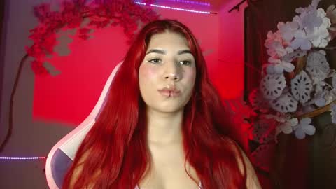 LINDSEYFERRER online show from April 30, 2:34 pm