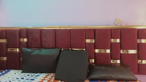 Snapshot of ling_ling24 chatting on March 6, 9:58 am ling ling24 online show from March 6, 9:58 am