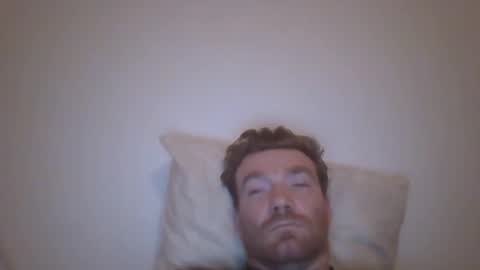 Snapshot of linguistixx333 chatting on November 16, 9:31 pm linguistixx333 online show from November 16, 9:31 pm