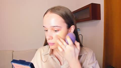 Ashley online show from March 18, 11:57 am